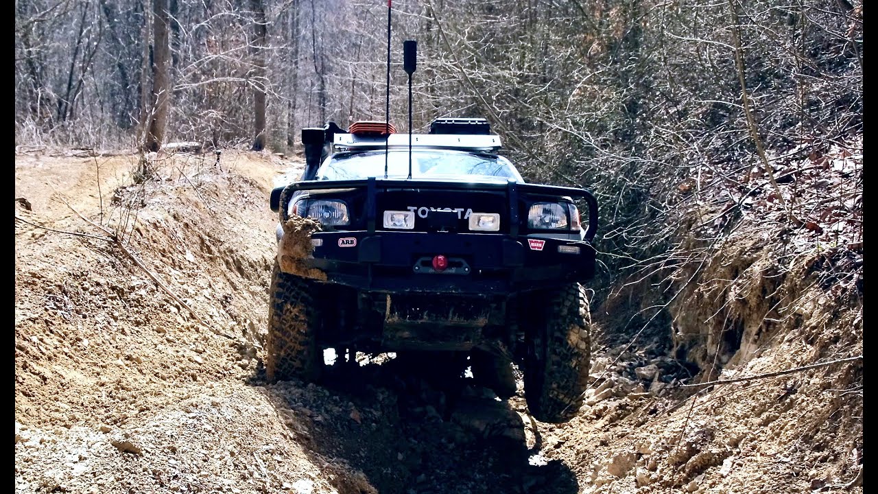 1st Gen Tacoma Off Road Vinton County Ohio. Winches and Wheel lifts.