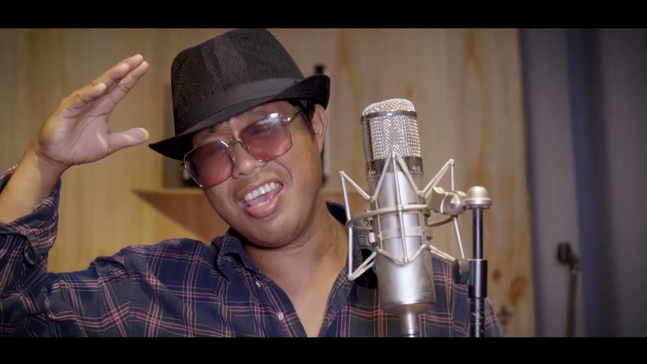 လုံလောက်တယ် ဘဏ်းအောင်(official music video)