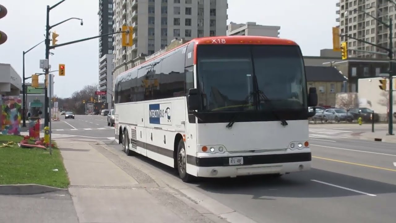Intercity Bus: 2011 Prevost X3-45 1006