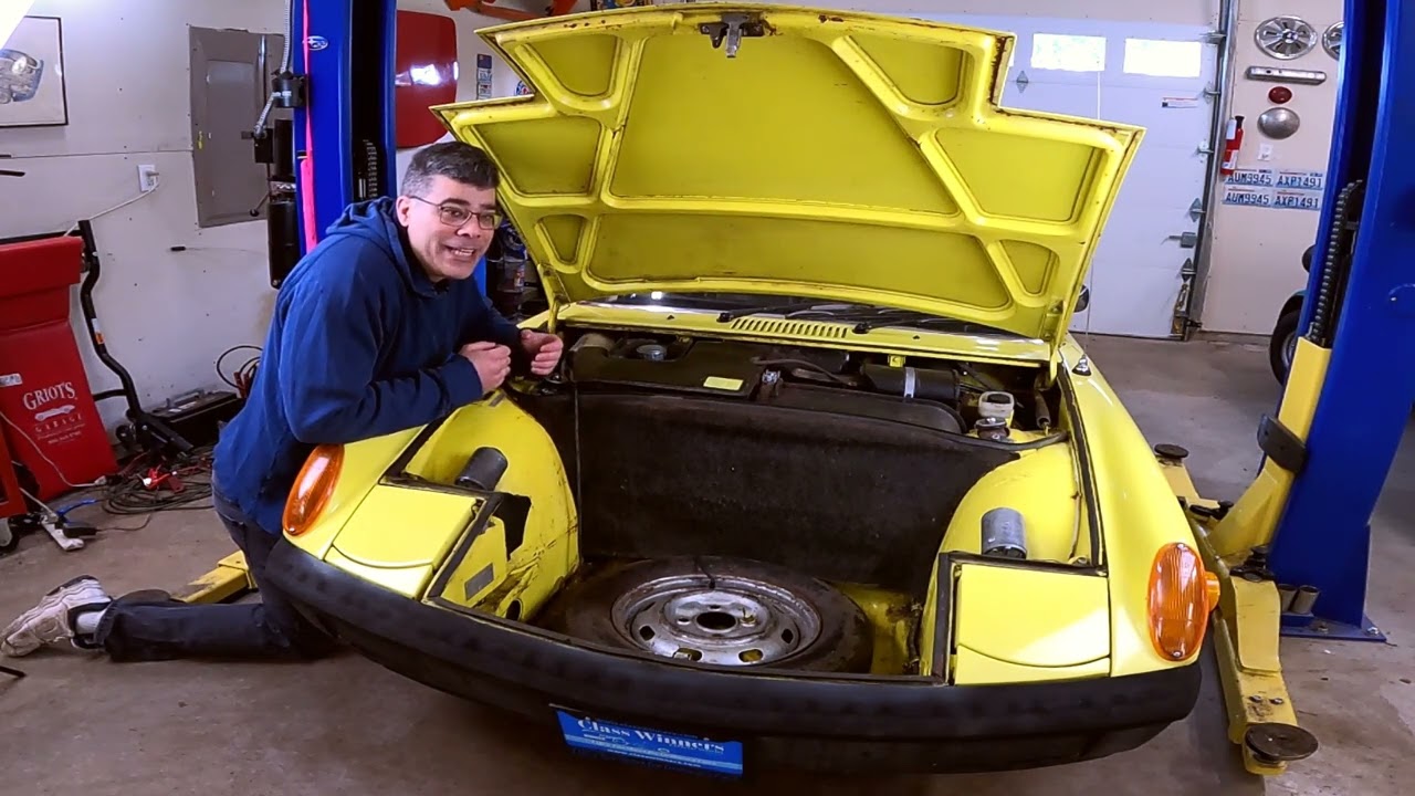 Porsche 914 Revival Quick Fix: Fuel Sending Unit Repair [Collector Car Guru Workshop]