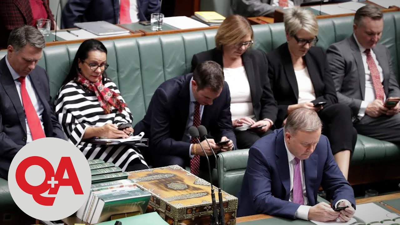 Politicians on Phones During Question Time | Q+A