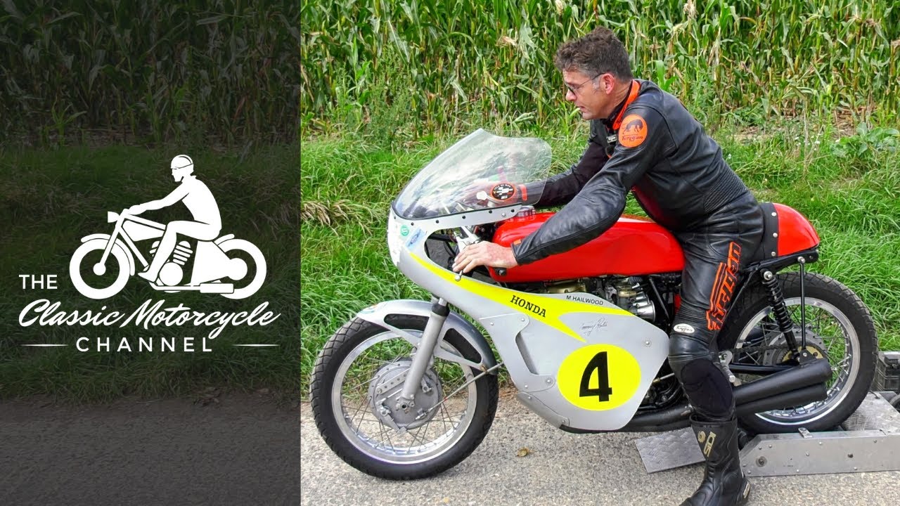 How to Start a Classic Racing Motorcycle With Rollers