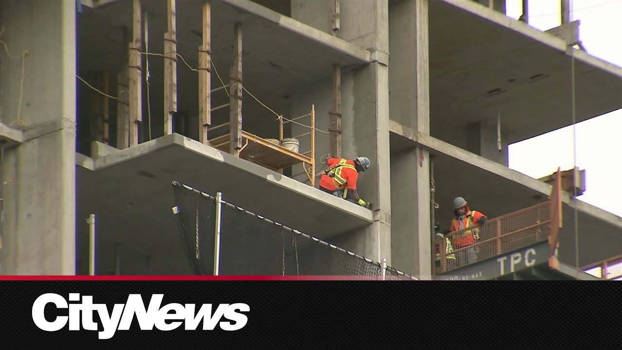 Canada's unemployment rate drops, 67K jobs added in October