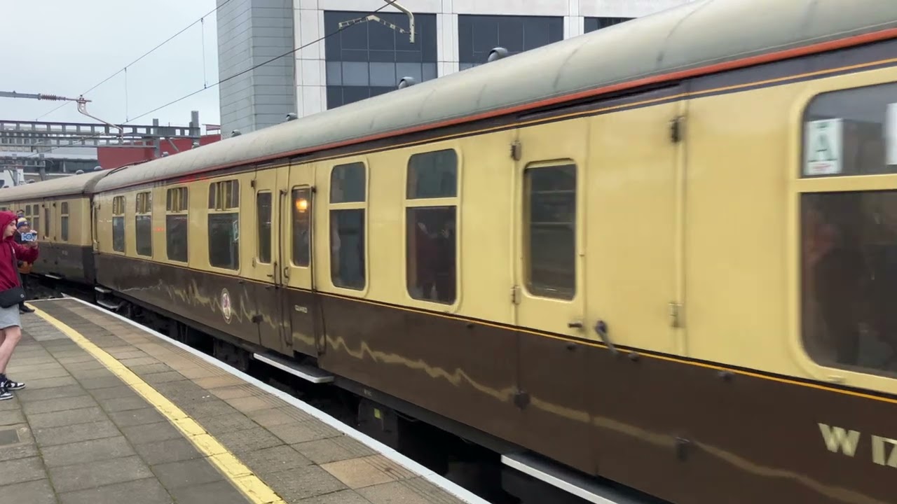 THE WELSH CHIEFTAN 37 240 & 37 418 BIRMINGHAM NEW STREET TO CARDIFF CENTRAL BREAK & RETURN.