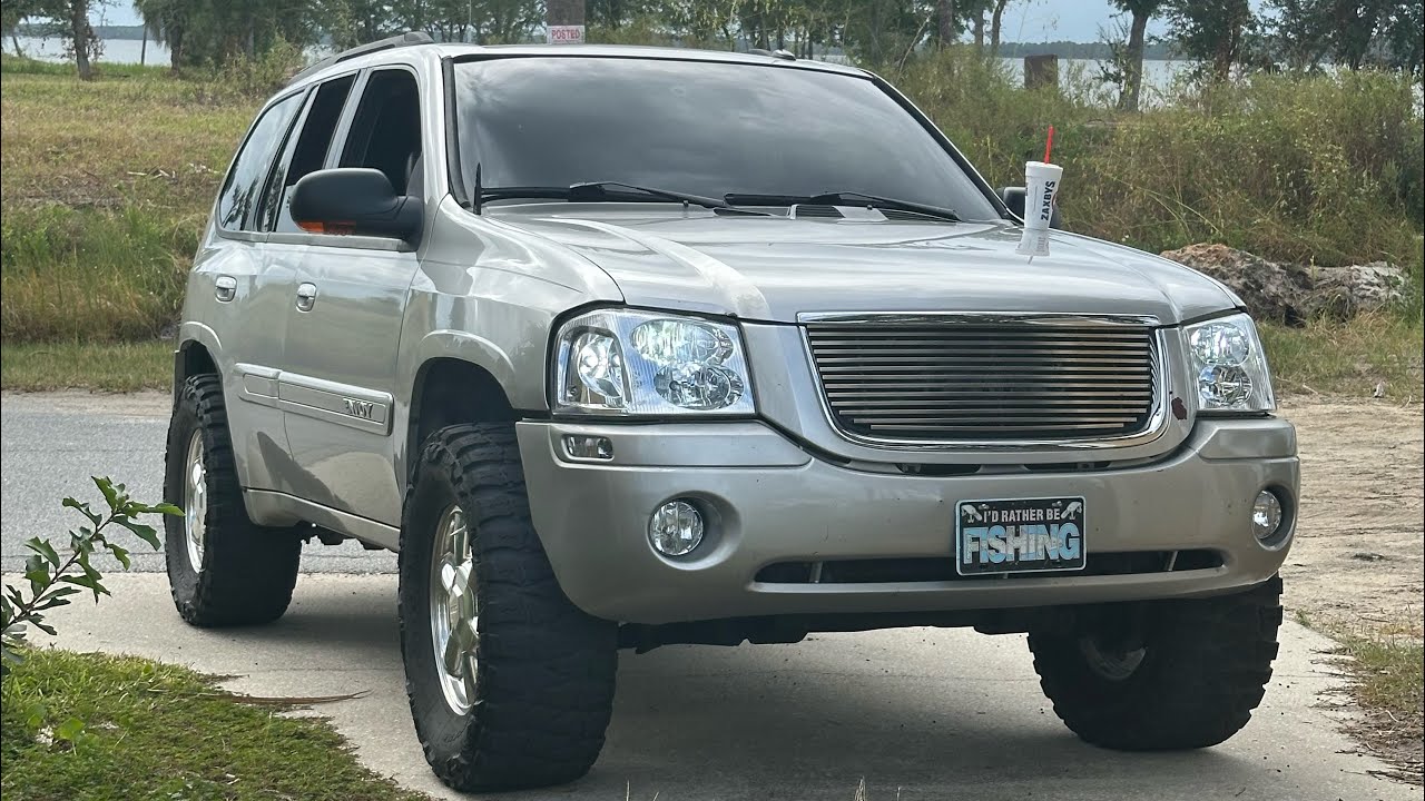 Redoing my gmc envoys suspension and interior 