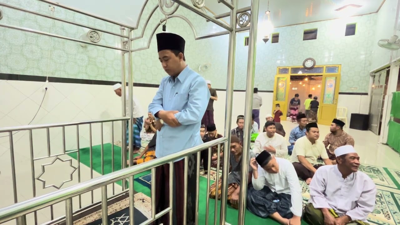 Solat isya jamaah masjid tambak boyo