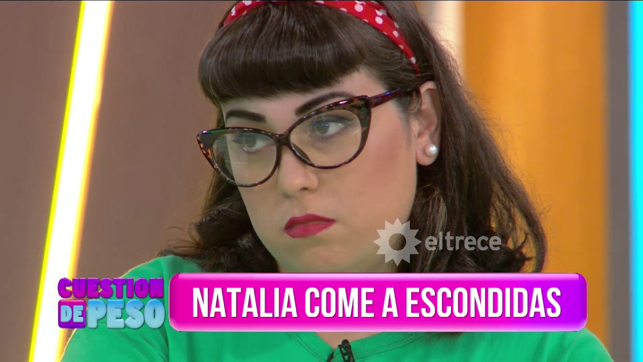 La lucha con las tentaciones: Liz no pudo resistir una comida