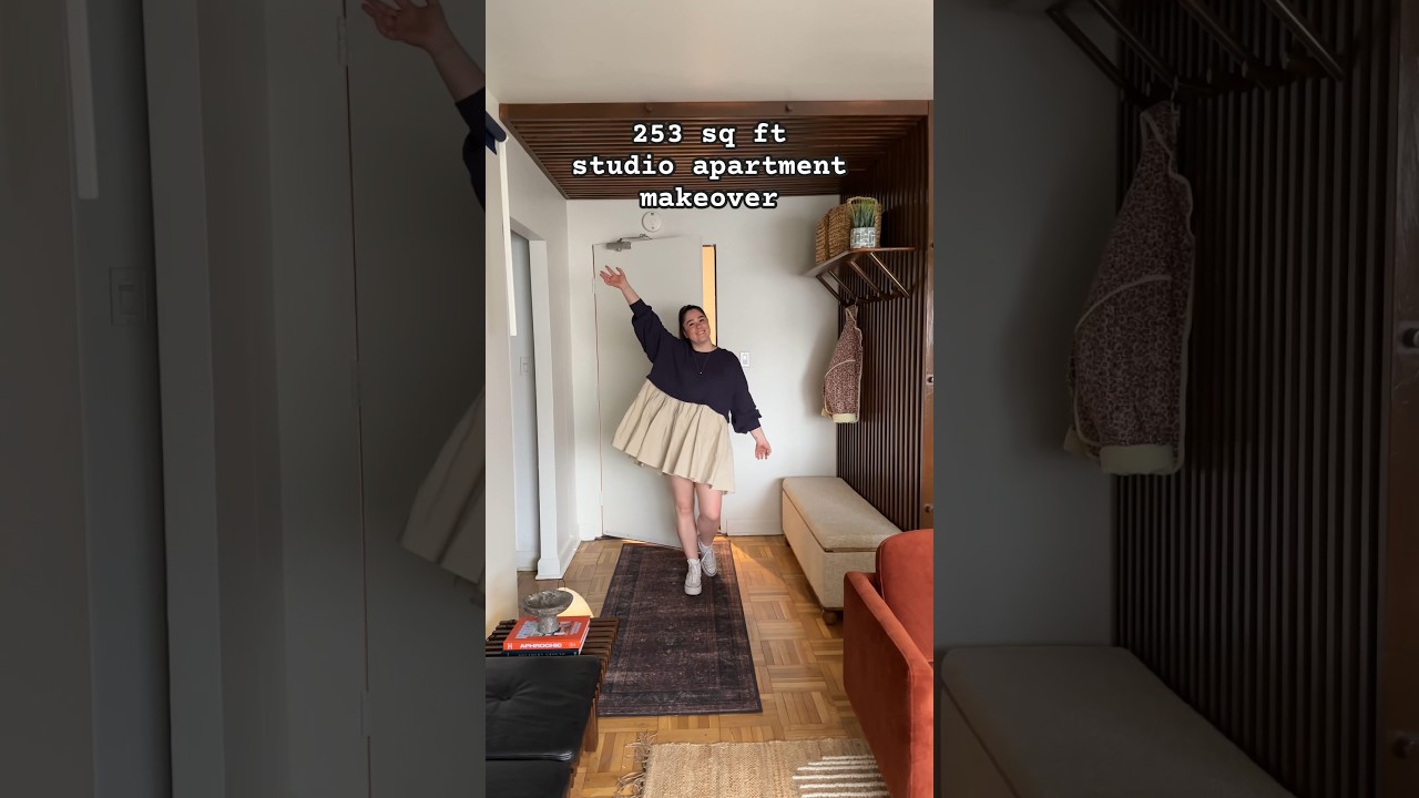 one of the biggest DIY&rsquo;s we&rsquo;ve ever done! 🤩 #entryway #diy #studioapartment