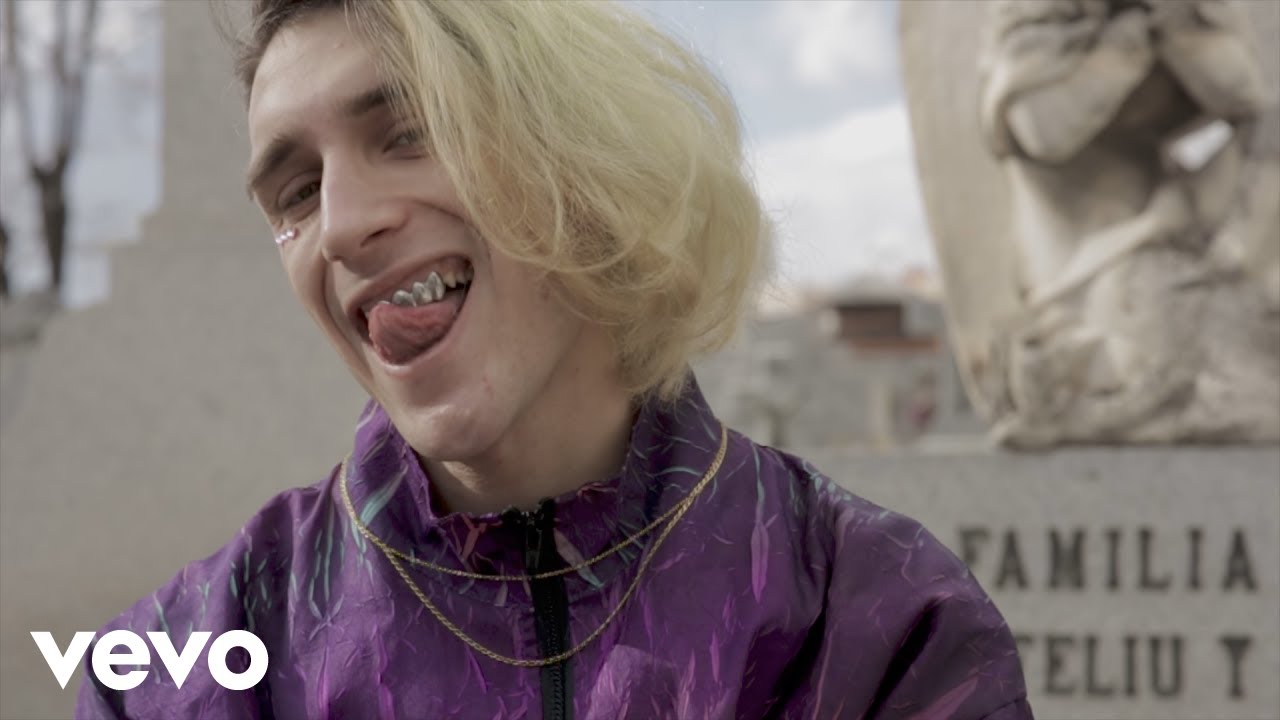 Pedro LaDroga - Vampiro Joven (Vídeo Oficial)