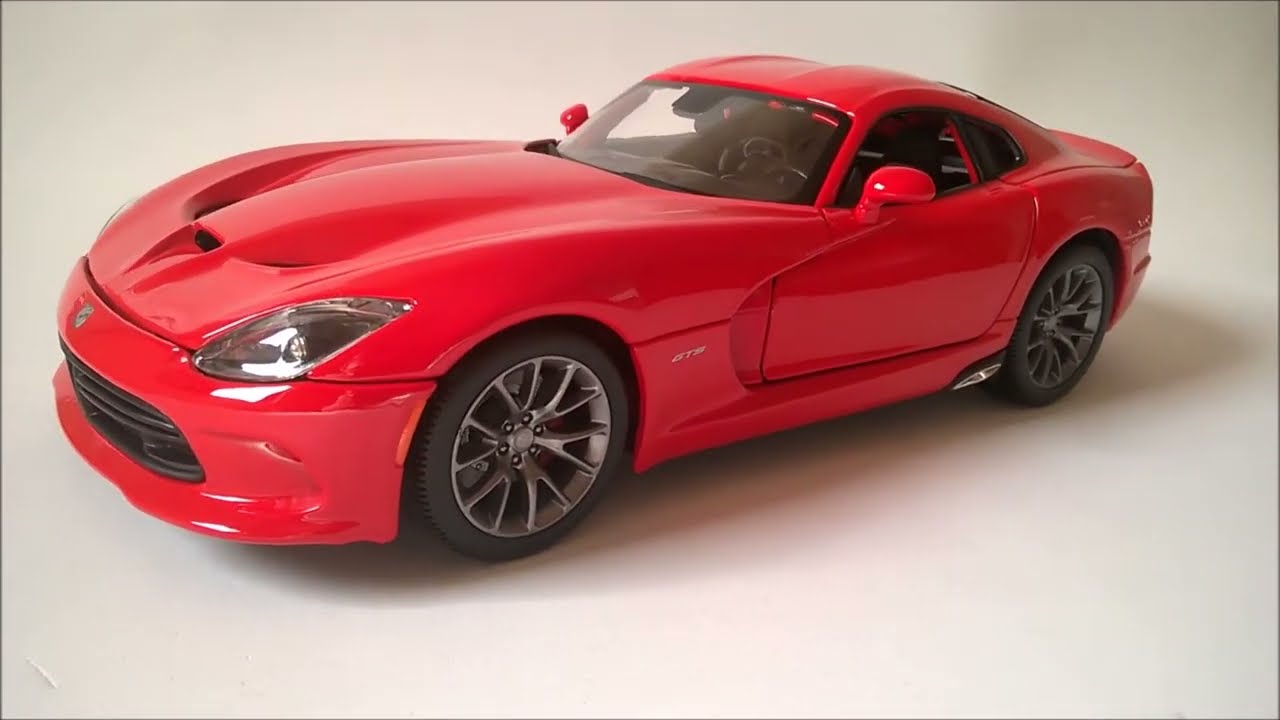 ModelCar Dodge Viper GTS 2013 1/18 Maisto Special Edition