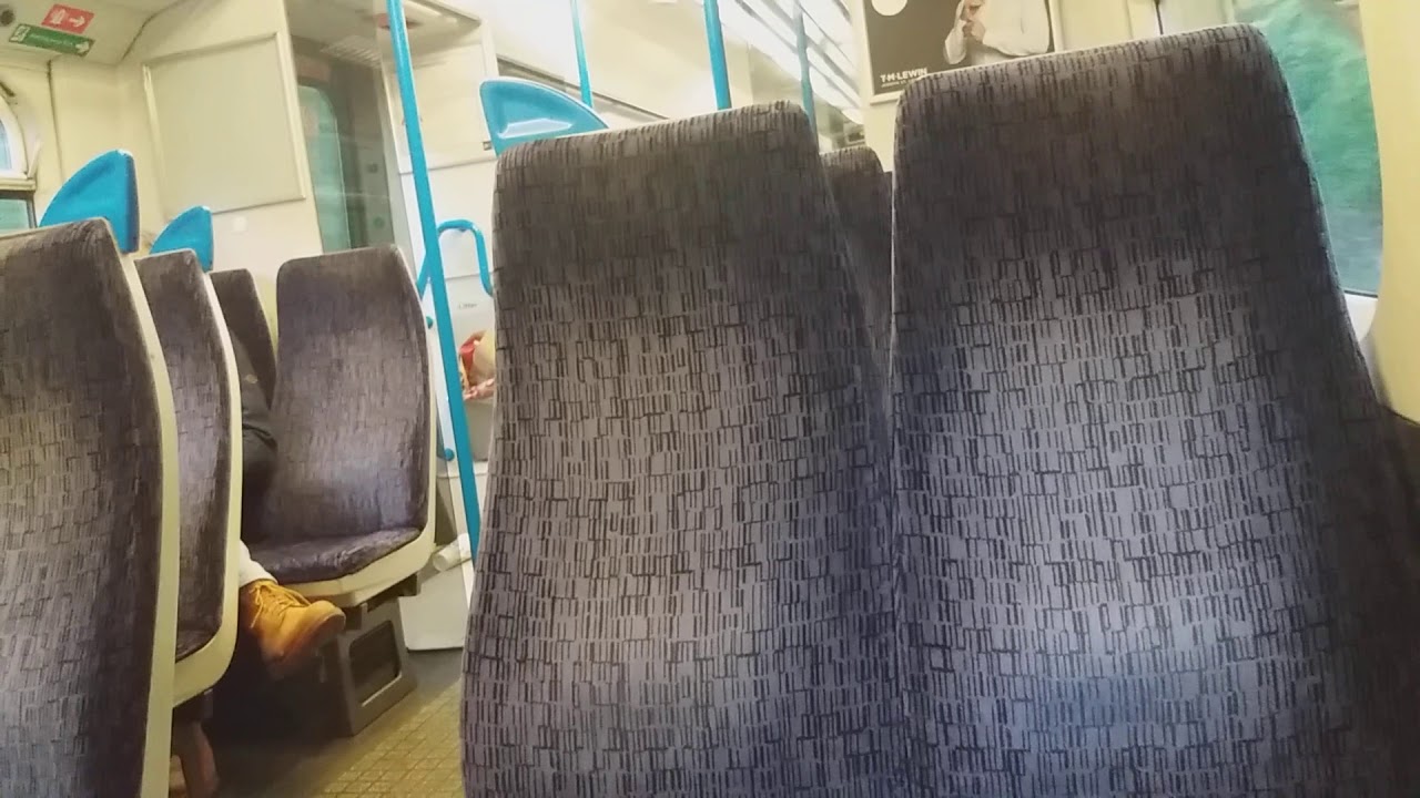 Southeastern class 465164