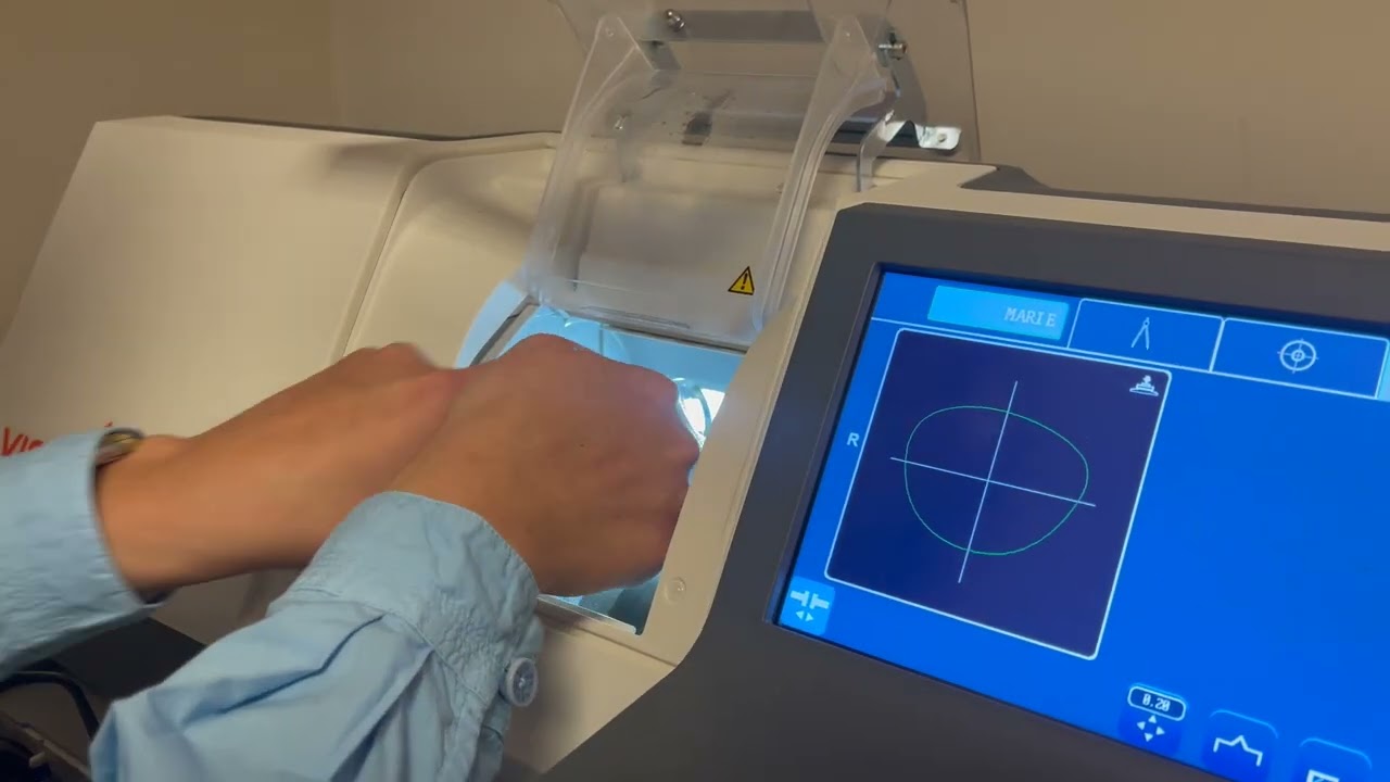 Montage sur la meule automatique