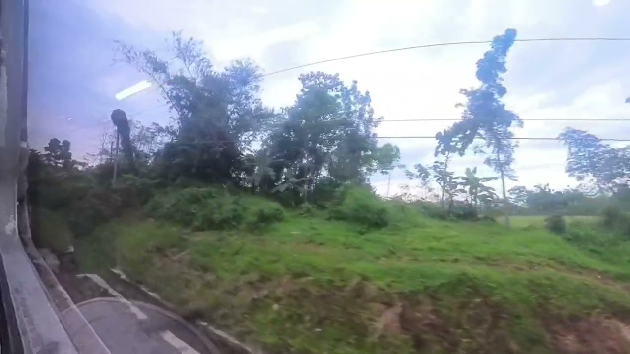 Mencoba Kereta Lokal dengan Pemandangan Eksotis Purwakarta-Bandung (1) 