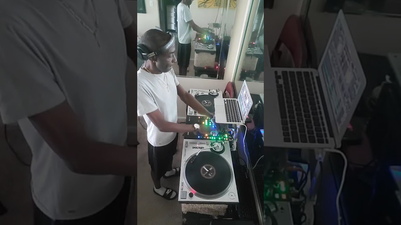 Chicago House Music 33 1/3 production....LET'S GO!