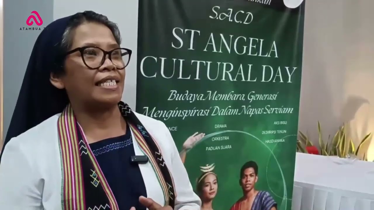KAMPUS URSULIN ATAMBUA TANAMKAN CINTA BUDAYA LEWAT PAGELARAN SENI
