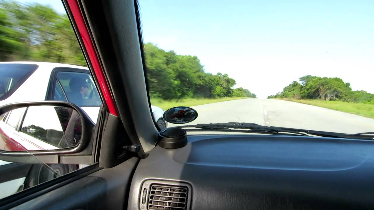 Toyota Silvertop (red) vs Blacktop (white)