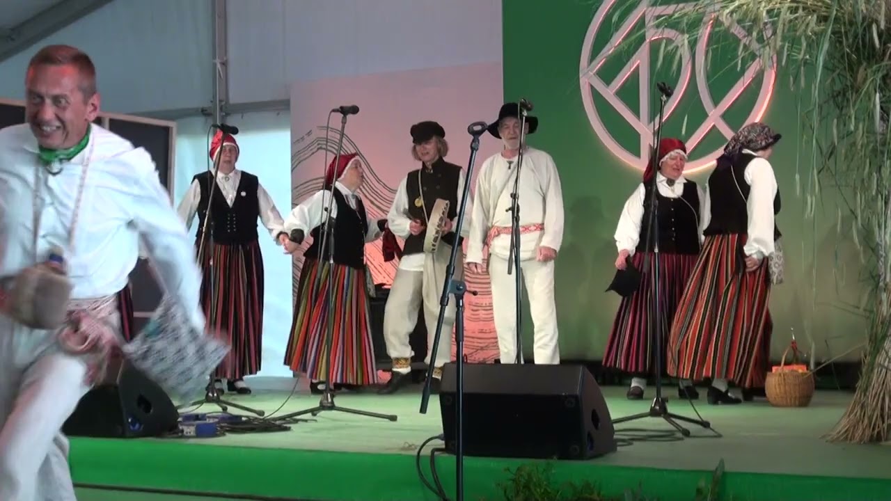 FOLKLORAS DIENA 