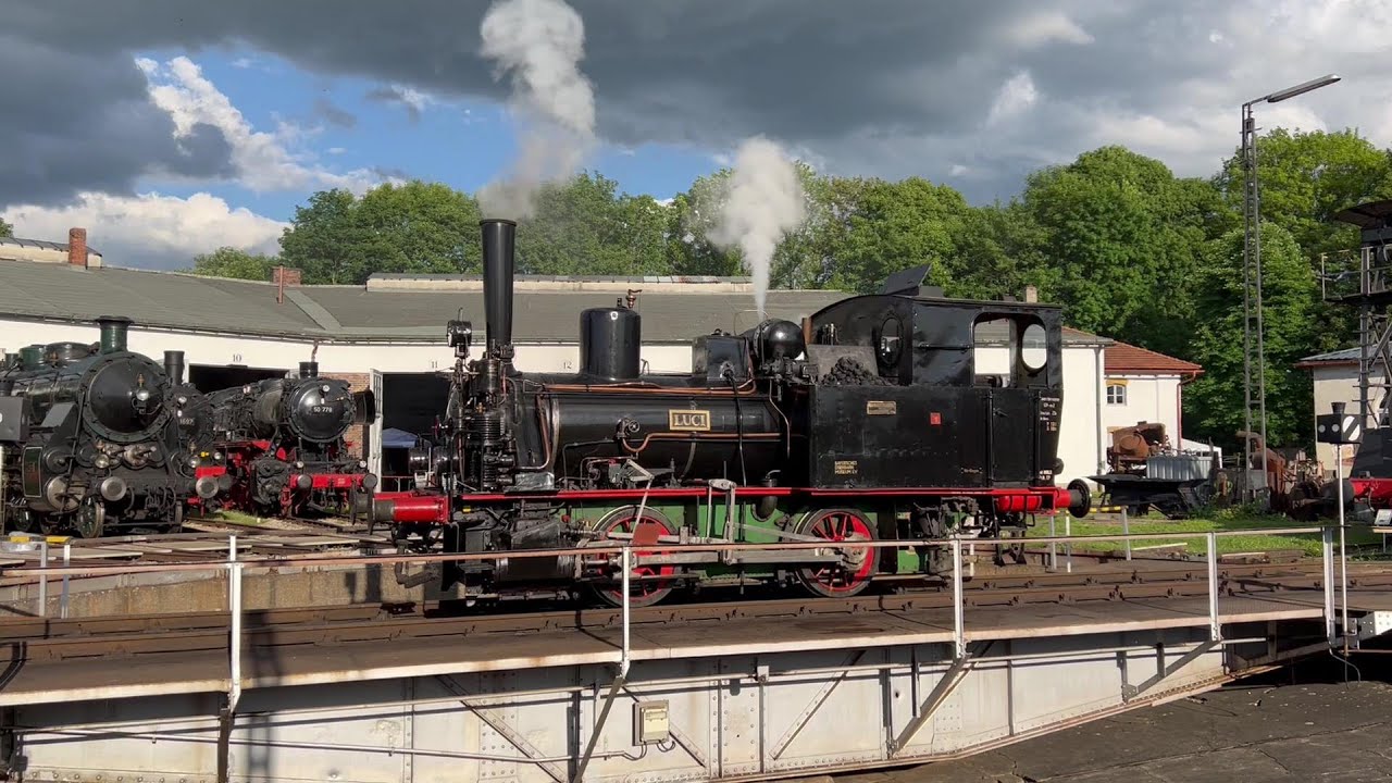 Eisenbahnfest in N&ouml;rdlingen - Dampfloks auf der Drehscheibe