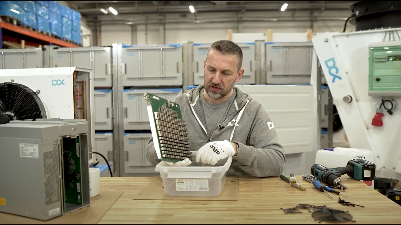 How to clean S19 / S21 miner before the immersion cooling?