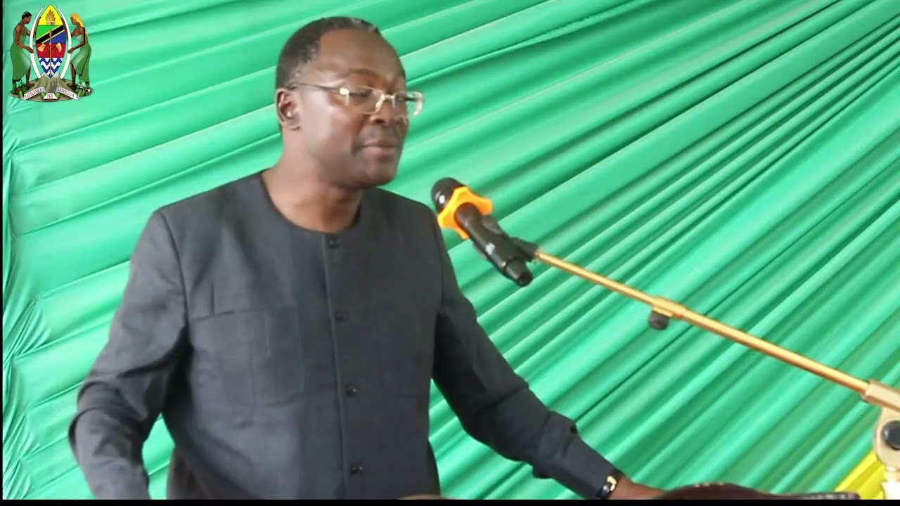 MHE. SIMBACHAWENE AWATAKA WATUMISHI WA UMMA KUJIEPUSHA NA UHAMISHO USIOZINGATIA TARATIBU