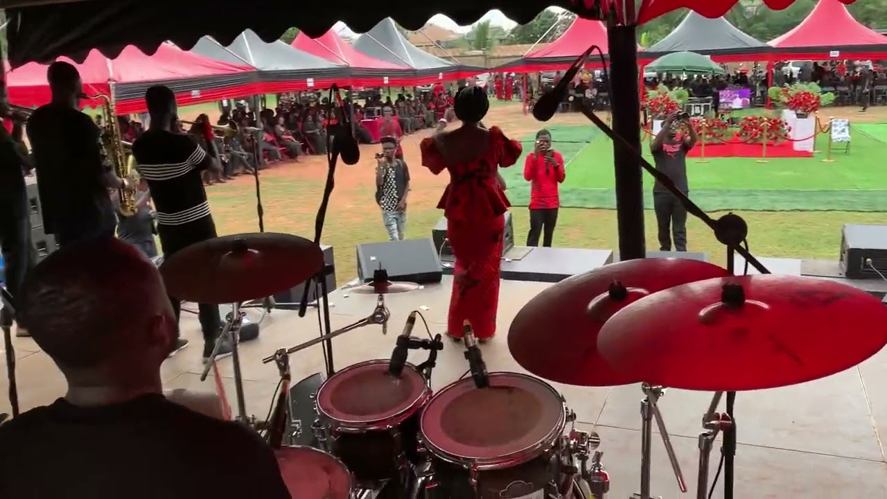 Kofi Emma|| Osei Poku|| KD played their heart out at the legendary Agya Yaws one week observation🙌
