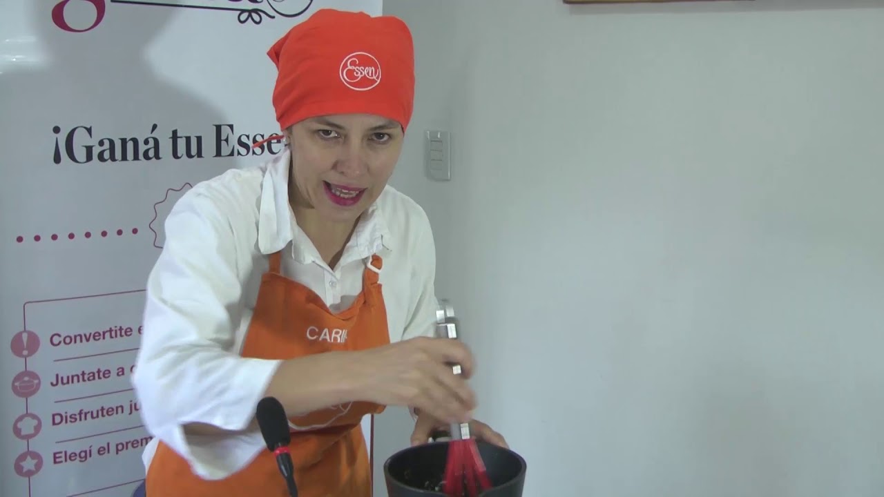 CARINA ALMADA ESSEN LEMON PIE
