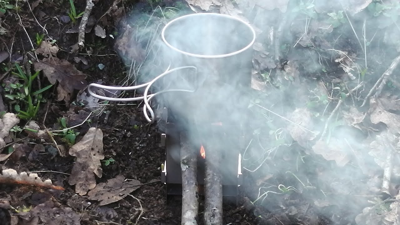 BUSHCRAFT ESSENTIALS {BUSH BOX SET/ FIELD REVIEW}
