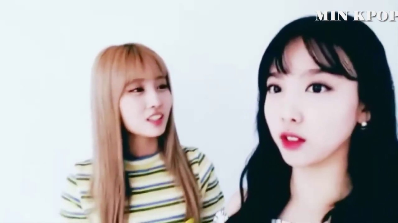 MOMO & NAYEON (TWICE) CUTE * FUNNY MOMENTS*