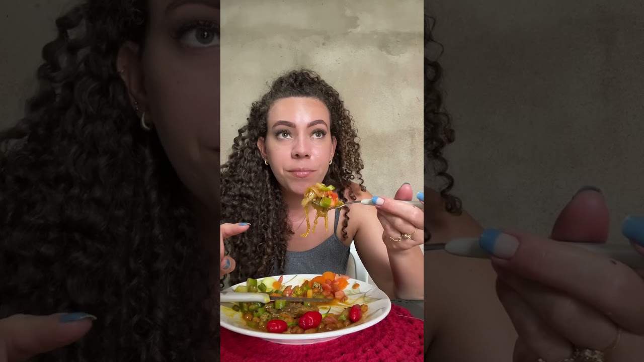 Almoço com muita pimenta ,quem gosta!