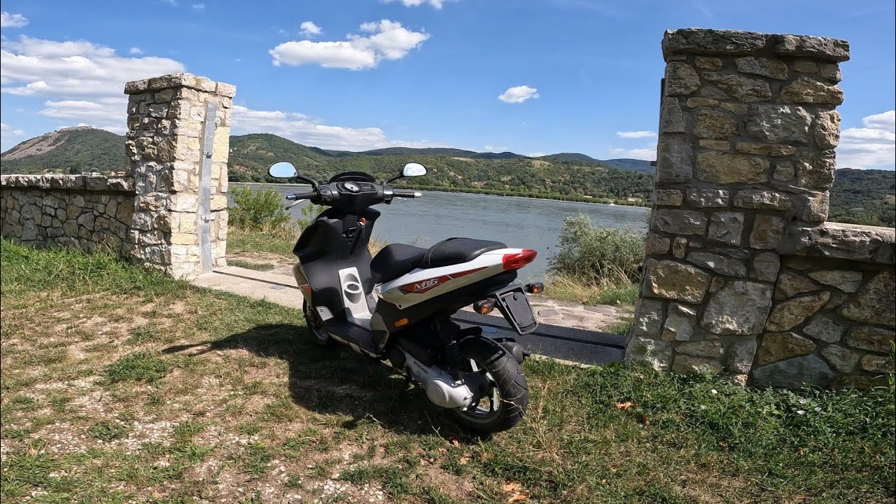 MOTORIDE || POV City ride - BUDAPEST - Piaggio NRG - 49cc