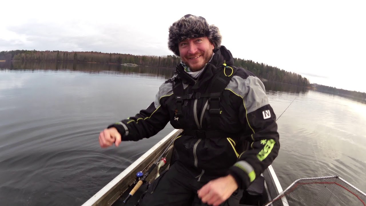 Takbåt i Sjö X Happy Angler Tunghugg