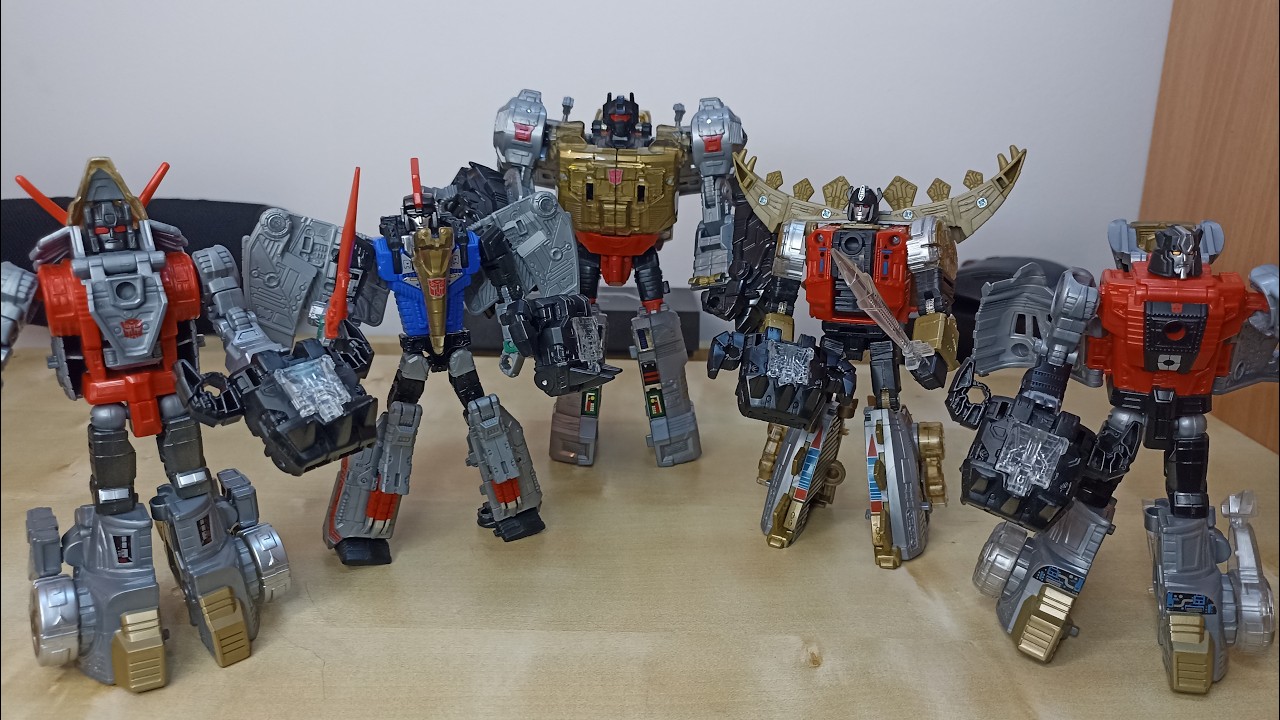 Dinobots personnel in robot mode