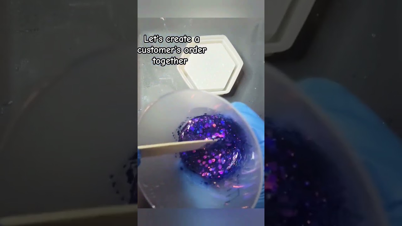 Resin pour with color-shifting glitter in a trinket box mold