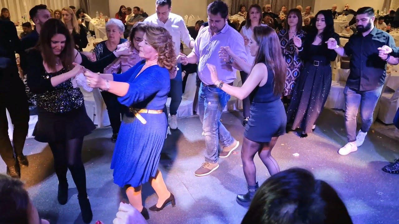 Σύλλογος Πελοποννησίων Καματερού -Αρης Μουγκοπέτρος- Γωγώ Μουστόγιαννη- Γλέντι στήν Αίθουσα Γοργόνα