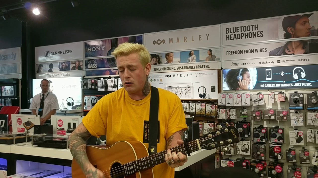 Sinner - Deaf Havana (Acoustic Set at hmv, Newcastle - 05/08/18)