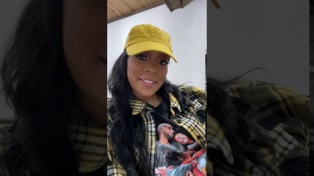 #MoMoments | IG Live