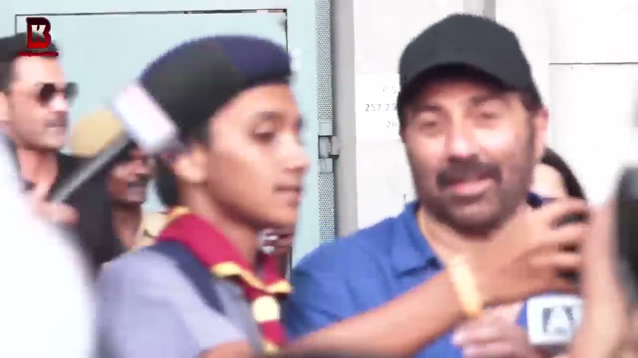 Deol Family: Sunny, Bobby, Hema, Isha, Dharmendra, Karan Casts Their For Vote 2019 Election