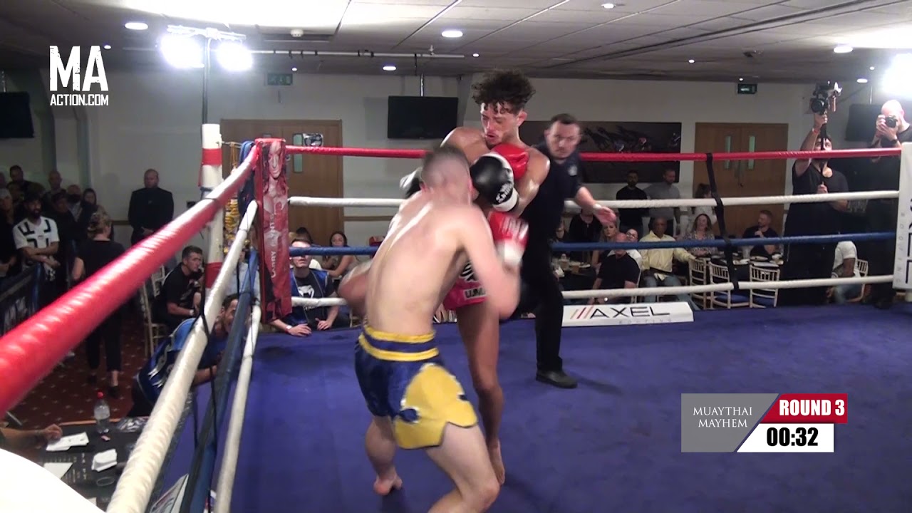 Damien Gladstone V Lenny Forty