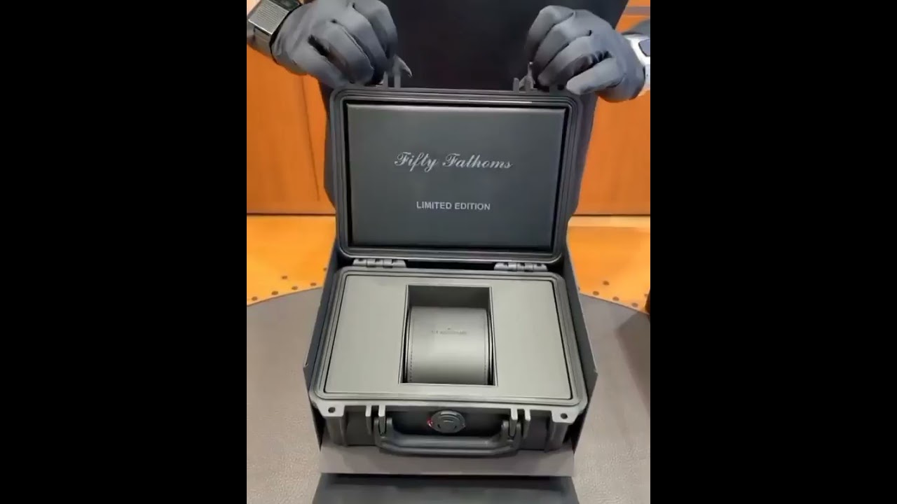 Blancpain Tribute To Fifty Fathoms no Rad limited edition. watch unboxing.