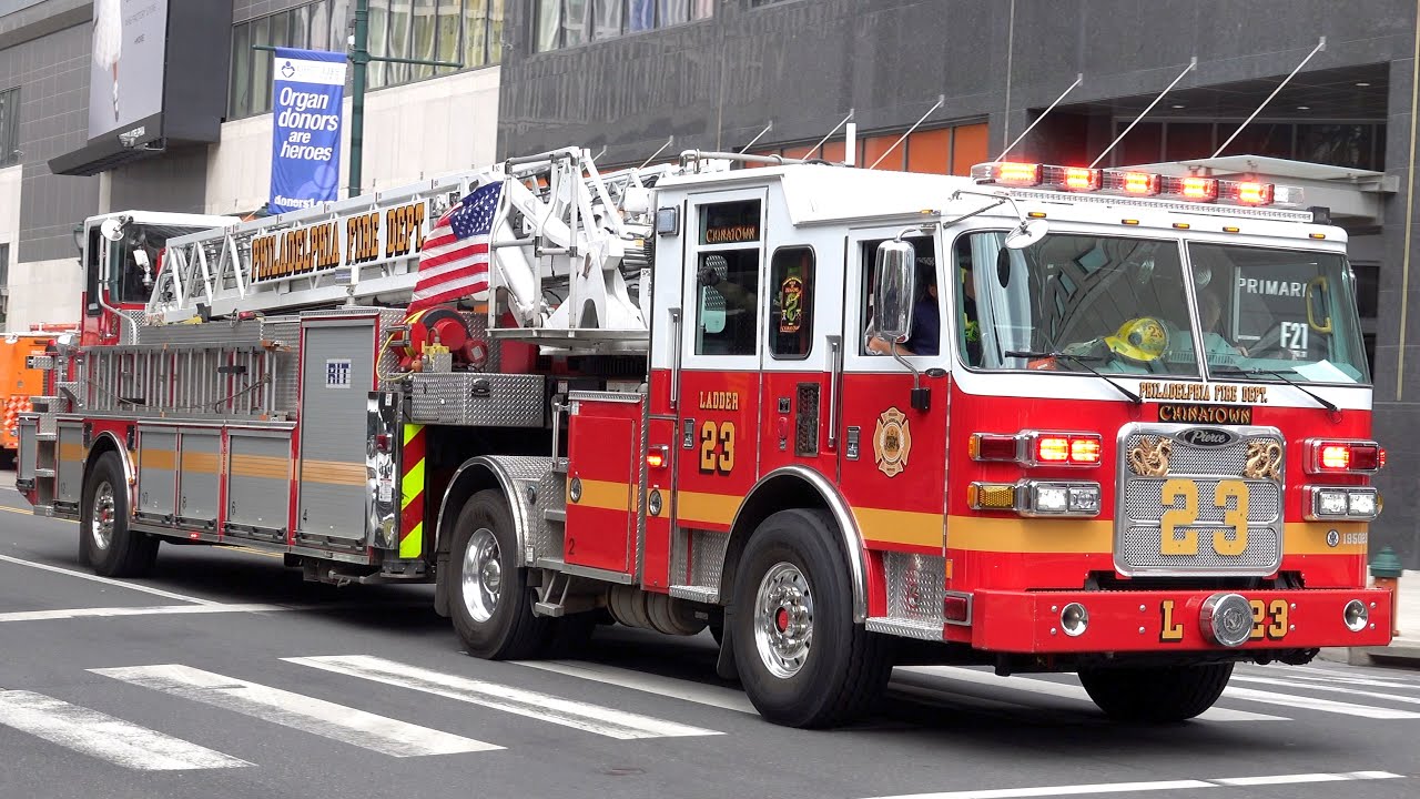 Philadelphia Fire Department Engine 20 & Ladder 23 Responding