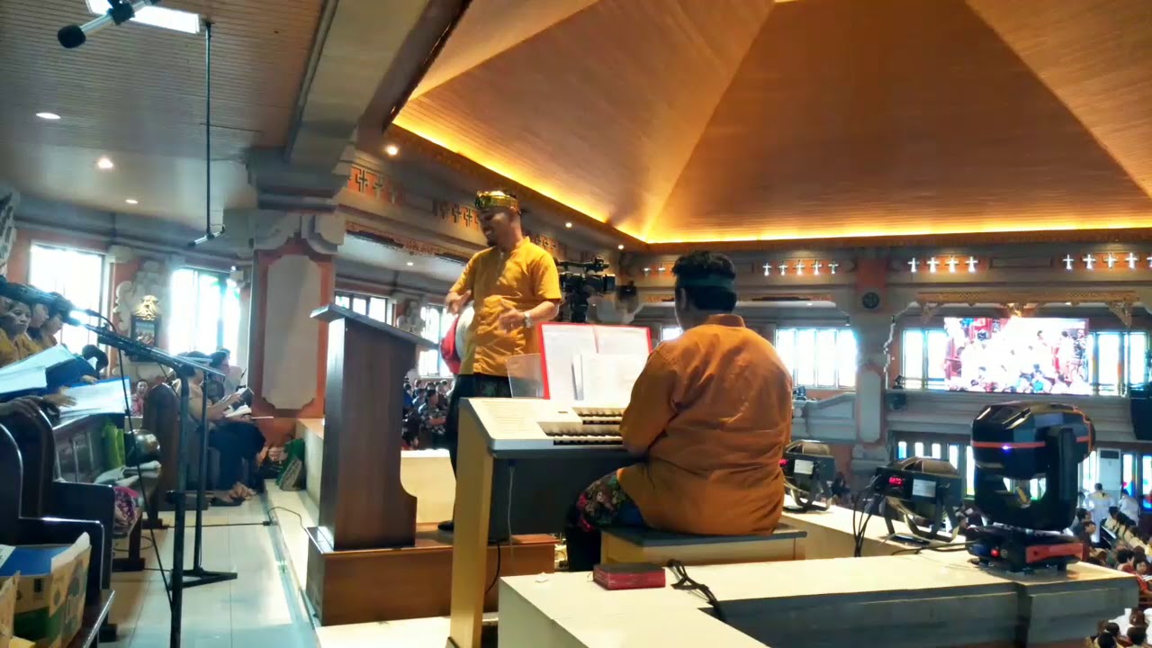 Dalam Keagungan-Mu (FA. Wisnu Wirawan,  arr. Darudjati) - Paroki St. Yoseph Choir Denpasar