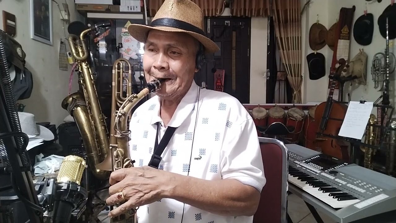 #I Just Called to Say I Love You - Stevie Wonder song - sax cover by Pukka Tambunan.