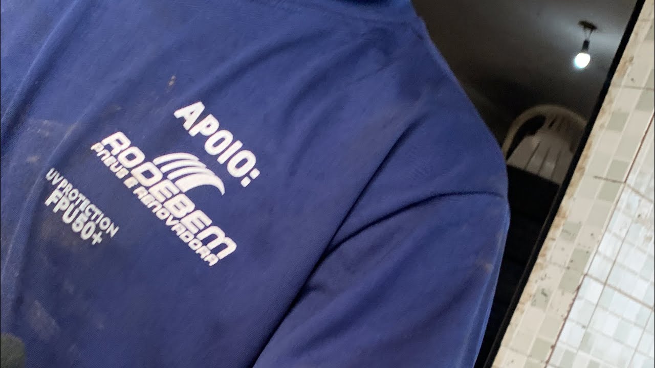 Como trocar um pneu de ônibus