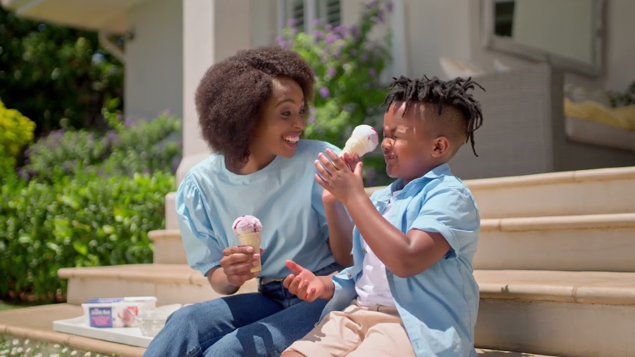 Win R2000 Daily with Country Fresh. T's & C's Apply.