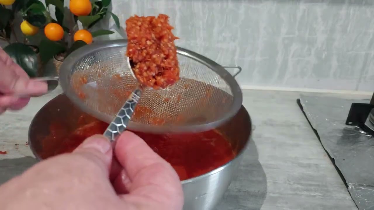 Tomate  fait maison  et repas fait maison 