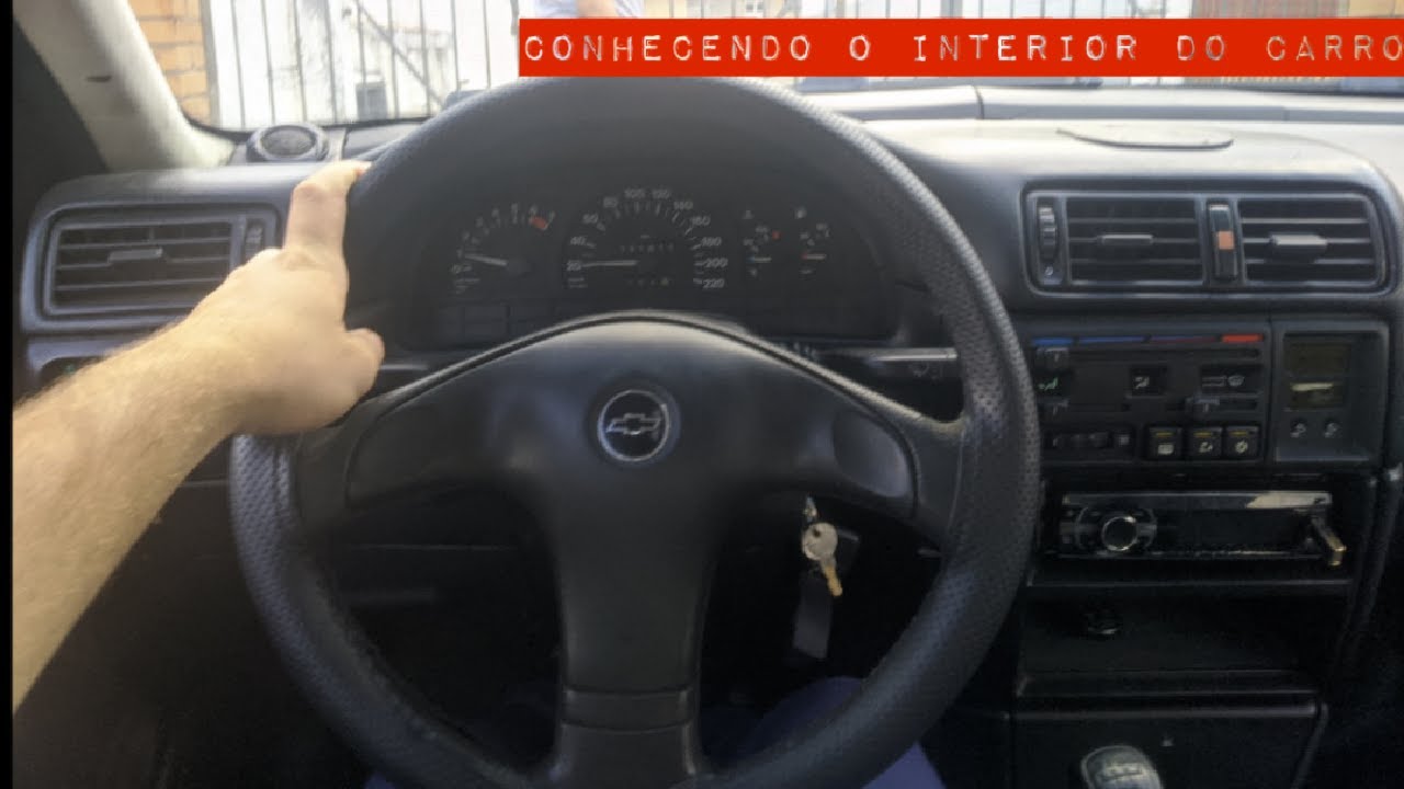 Vectra A 95/96 Gls mostrando o interior