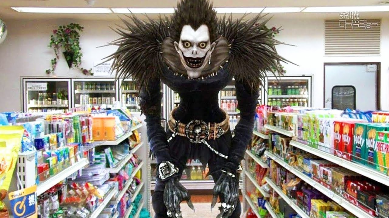 شاب لاقى مذكره لملك الموت .. اى اسم بيتكتب فيها بيموت | ملخص رباعية Death Note