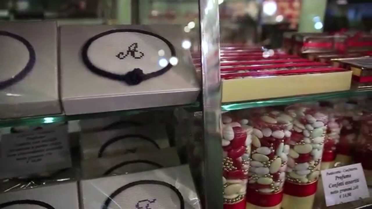 Sapori e colori delle botteghe storiche di Genova - The Genoese historic shops