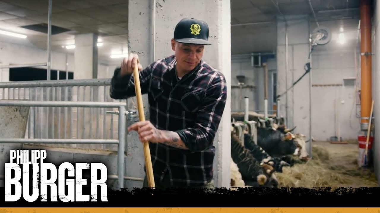Philipp Burger - Im Takt der Stallarbeit...und auch Freunde können Knechte sein [DOKU]