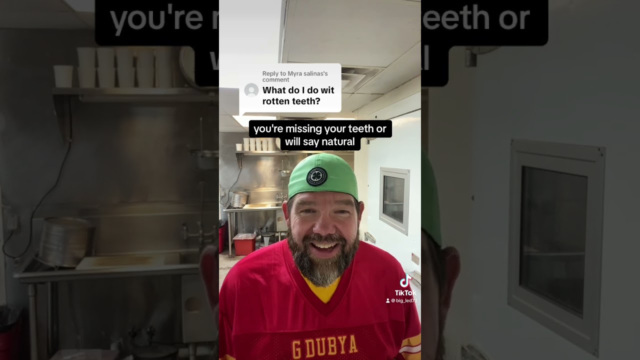Rotten teeth 🦷?
